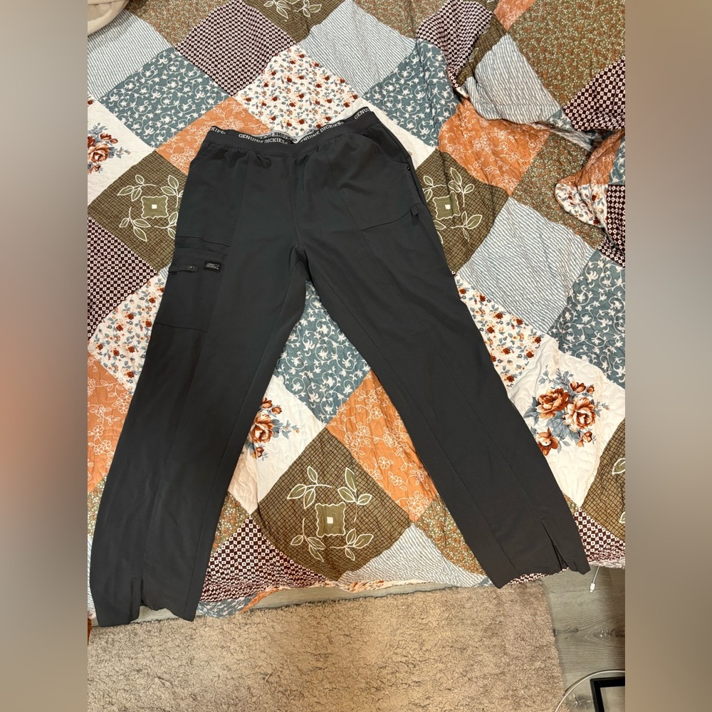 Women’s Dickies Scrub Pants